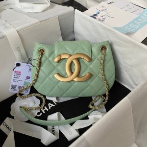 chanel as4609 small messenger bag lambskin green 001 luxibags.ru .jpg