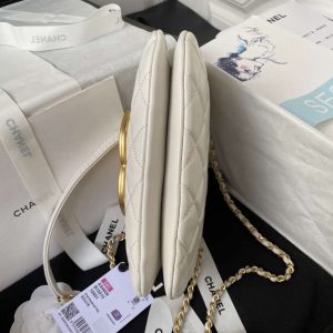 chanel as4609 small messenger bag lambskin white 004 luxibags.ru .jpg