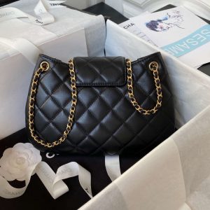 chanel as4610 messenger bag lambskin black 002 luxibags.ru .jpg
