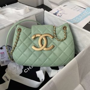 chanel as4610 messenger bag lambskin green 001 luxibags.ru .jpg