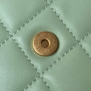 chanel as4610 messenger bag lambskin green 004 luxibags.ru .jpg