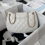 chanel as4610 messenger bag lambskin white 002 luxibags.ru .jpg