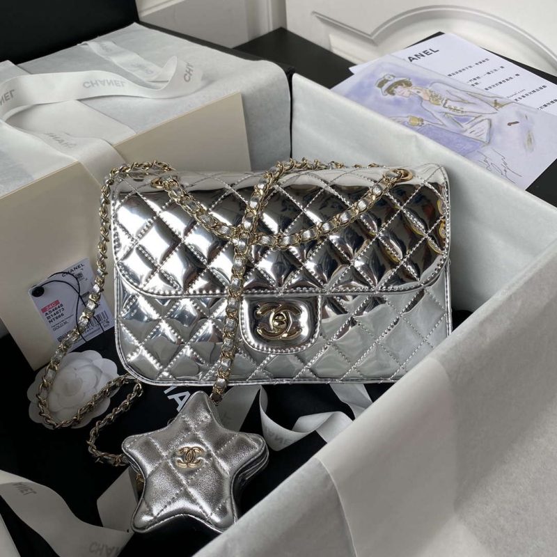 chanel as4648 flap bag star coin purse mirror calfskin metallic calfskin gold tone metal silver 002 luxibags.ru 1.jpg