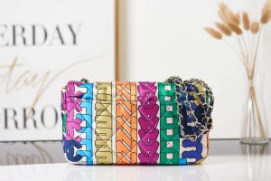 chanel flap bag printed fabric gold tone metal as2897 multicolor 004 luxibags.ru .jpg