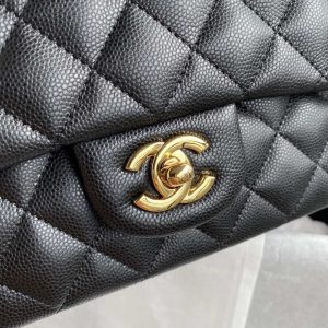 chanel flap classic bag grained shiny calfskin black a01112 gold seamless edge 003 luxibags.ru .jpg