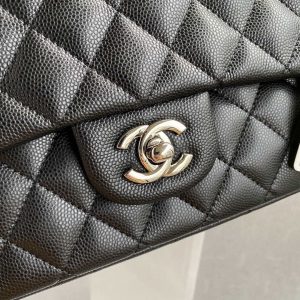 chanel flap classic bag grained shiny calfskin black a01112 silver seamless edge 003 luxibags.ru .jpg
