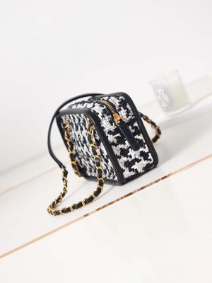chanel small camera case lambskin viscose weaving gold tone metal white black 004 luxibags.ru .jpg