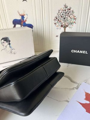 chanel trendy 24c flap bag with top handle lambskin bag a92236 red multicolor logo 006 luxibags.ru .jpg