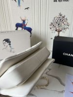 chanel trendy 24c flap bag with top handle lambskin bag a92236 white multicolor logo 006 luxibags.ru .jpg