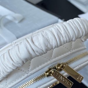 chanel vanity case shiny lambskin gold ap2731 white 005 luxibags.ru .jpg