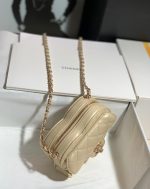 chanelap2784heartclutchwithchainlambskingold tonemetal 04 luxibags.ru .jpg