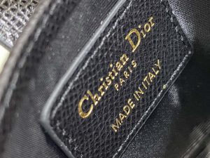 dior 30 montaigne 5 gate card holder organ card holder s2058 grained calfskin d0012 07 luxibags.ru .jpg