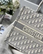 dior book tote m1296 medium beige dior oblique embroidery m0082 005 luxibags.ru .jpg