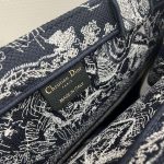 dior book tote m1296 medium ecru and blue toile de jouy embroidery 007 luxibags.ru .jpg