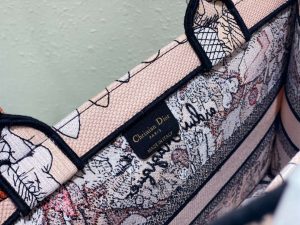 dior book tote m1296 medium latte multicolor dior jardin dhiver embroidery m0083 036 luxibags.ru .jpg