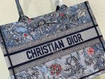dior book tote m1296 medium latte multicolor dior jardin dhiver embroidery m0083 041 luxibags.ru .jpg dior book tote m1296 medium latte multicolor dior jardin dhiver embroidery m0083 041 luxibags.ru .jpg