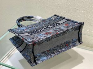 dior book tote m1296 medium latte multicolor dior jardin dhiver embroidery m0083 043 luxibags.ru .jpg