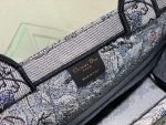 dior book tote m1296 medium latte multicolor dior jardin dhiver embroidery m0083 045 luxibags.ru .jpg dior book tote m1296 medium latte multicolor dior jardin dhiver embroidery m0083 045 luxibags.ru .jpg