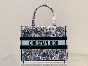 dior book tote m1296 medium latte multicolor dior jardin dhiver embroidery m0083 046 luxibags.ru .jpg
