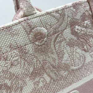 dior book tote m1296 medium toile de jouy embroidery m0073 002 luxibags.ru .jpg
