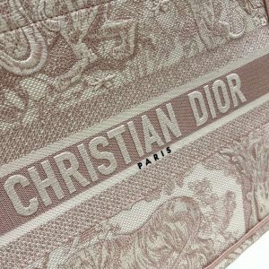 dior book tote m1296 medium toile de jouy embroidery m0073 003 luxibags.ru .jpg