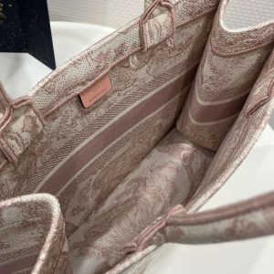dior book tote m1296 medium toile de jouy embroidery m0073 006 luxibags.ru .jpg