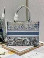 dior book tote m1296 medium toile de jouy embroidery m0075 008 luxibags.ru .jpg