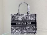 dior book tote m1296 medium toile de jouy embroidery m0076 001 luxibags.ru .jpg