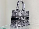 dior book tote m1296 medium toile de jouy embroidery m0076 002 luxibags.ru .jpg