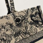 dior book tote m1296 medium toile de jouy embroidery m0077 003 luxibags.ru .jpg