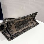 dior book tote m1296 medium toile de jouy embroidery m0077 007 luxibags.ru .jpg