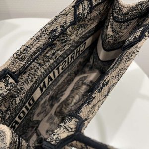 dior book tote m1296 medium toile de jouy embroidery m0077 008 luxibags.ru .jpg