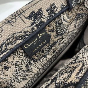 dior book tote m1296 medium toile de jouy embroidery m0077 009 luxibags.ru .jpg