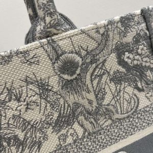 dior book tote m1296 medium toile de jouy embroidery m0078 003 luxibags.ru .jpg