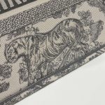 dior book tote m1296 medium toile de jouy embroidery m0078 004 luxibags.ru .jpg