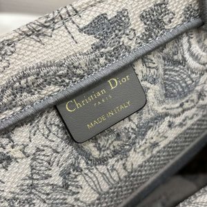 dior book tote m1296 medium toile de jouy embroidery m0078 007 luxibags.ru .jpg