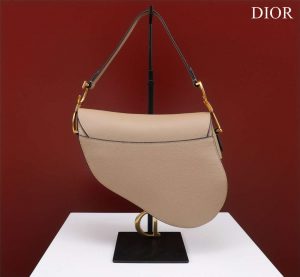 dior m0456 mini saddle bag with strap apricot grained calfskin 003 luxibags.ru .jpg