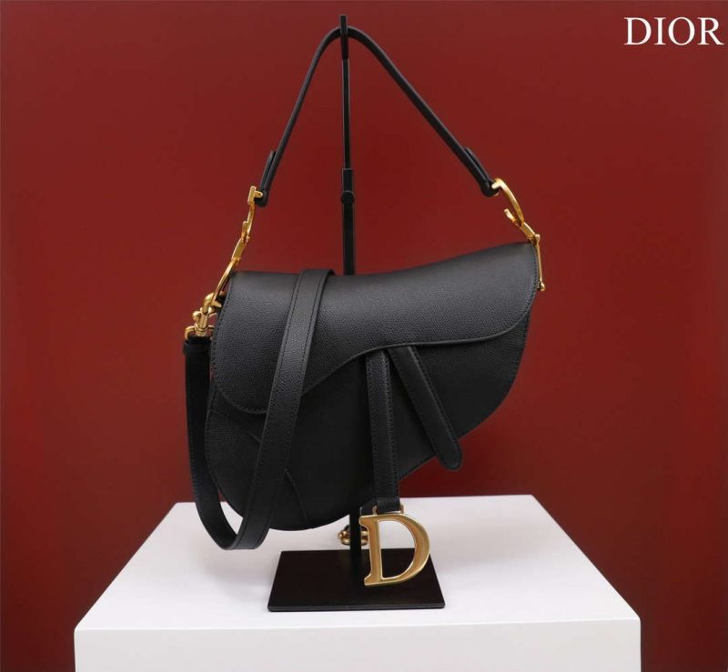 dior m0456 mini saddle bag with strap black grained calfskin 001 luxibags.ru .jpg