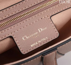 dior m0456 mini saddle bag with strap nude grained calfskin 009 luxibags.ru .jpg