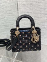 dior m0531 small lady dior bag black cannage lambskin with gold finish butterfly studs 01 luxibags.ru .jpg