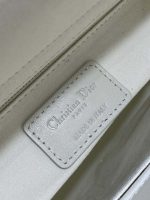 dior m0538 small lady dior bag matte white cannage calfskin with diamond motif 09 luxibags.ru .jpg dior m0538 small lady dior bag matte white cannage calfskin with diamond motif 09 luxibags.ru .jpg