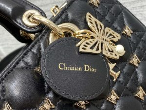 dior m0540 medium lady d joy bag black cannage lambskin with gold finish butterfly studs 04 luxibags.ru .jpg