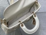 dior m0540 medium lady d joy bag white cannage lambskin with gold finish butterfly studs 04 luxibags.ru .jpg