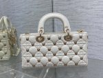 dior m0540 medium lady d joy bag white cannage lambskin with gold finish butterfly studs 08 luxibags.ru .jpg