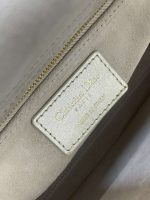 dior m0565 medium lady d life bag beaded crystal pendant embroidered gold 009 luxibags.ru .jpg