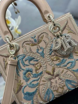dior m0565 medium lady d lite bag embroidery floral beads m1062 05 luxibags.ru .jpg