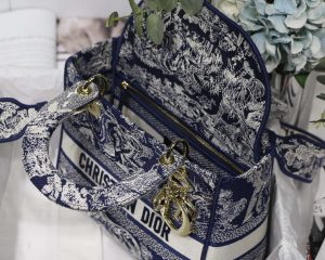 dior m0565 medium lady d lite blue toile de jouy embroidery m1022 09 luxibags.ru .jpg
