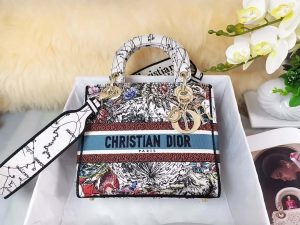 dior m0565 medium lady d lite multicolor florilegio embroidery m1027 01 luxibags.ru .jpg