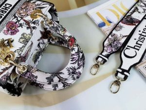 dior m0565 medium lady d lite multicolor florilegio embroidery m1030 05 luxibags.ru .jpg