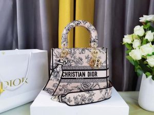 dior m0565 medium lady d lite multicolor florilegio embroidery m1032 01 luxibags.ru .jpg